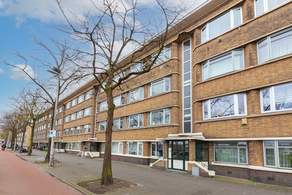 Medium property photo - Troelstrakade 377, 2531 AJ Den Haag